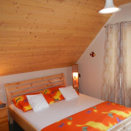 Vakacio Apartman Balatonalmadi Ngoại thất bức ảnh