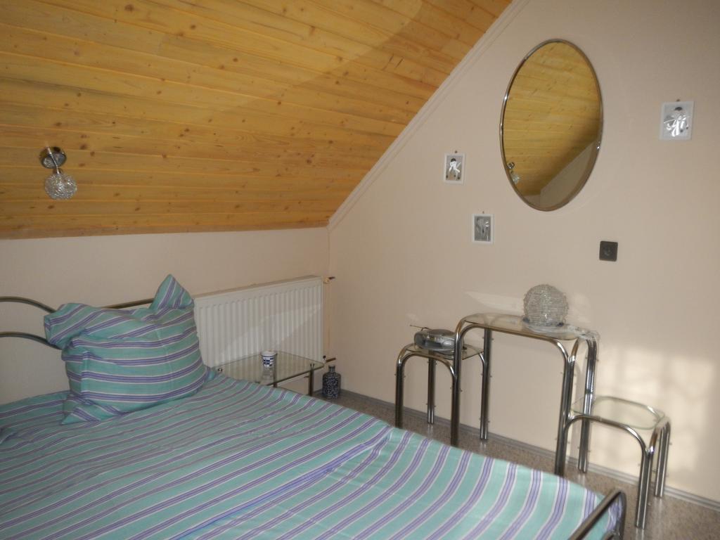 Vakacio Apartman Balatonalmadi Phòng bức ảnh