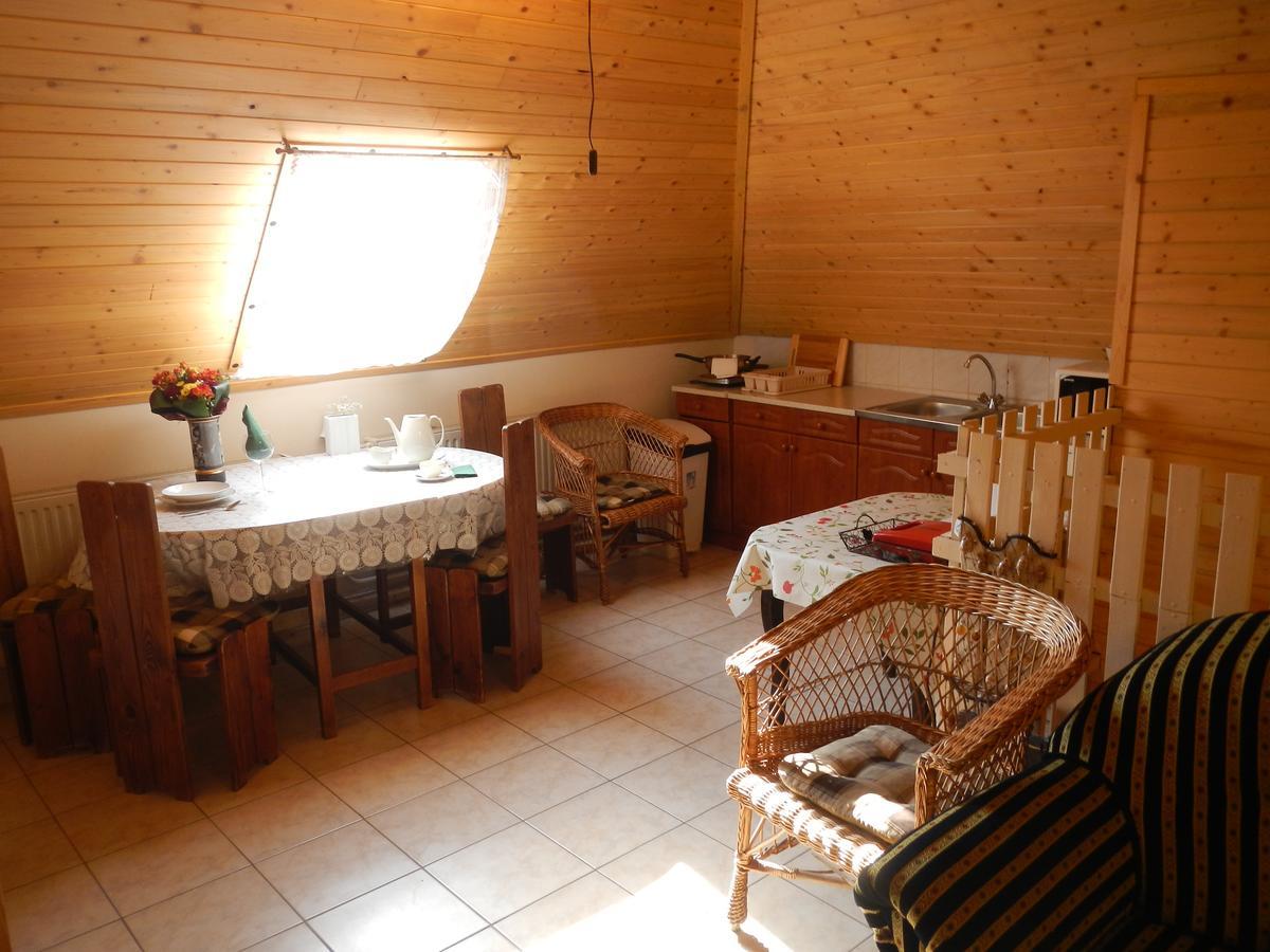 Vakacio Apartman Balatonalmadi Ngoại thất bức ảnh